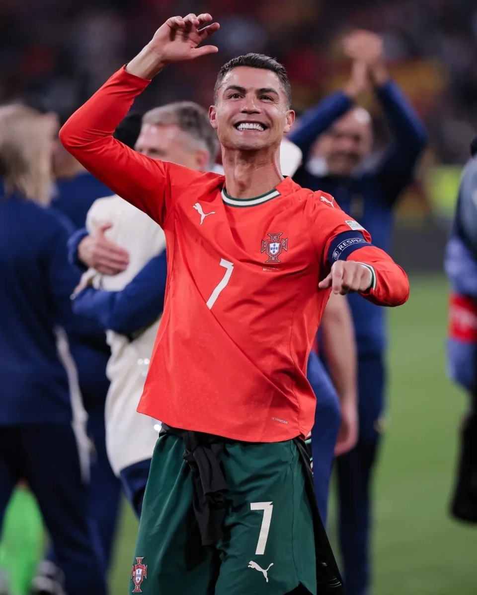 德媒：胡梅尔斯将以专家身份解说拜仁对阵巴黎的比赛（德媒：胡梅尔斯将担任拜仁对巴黎比赛的专家解说）