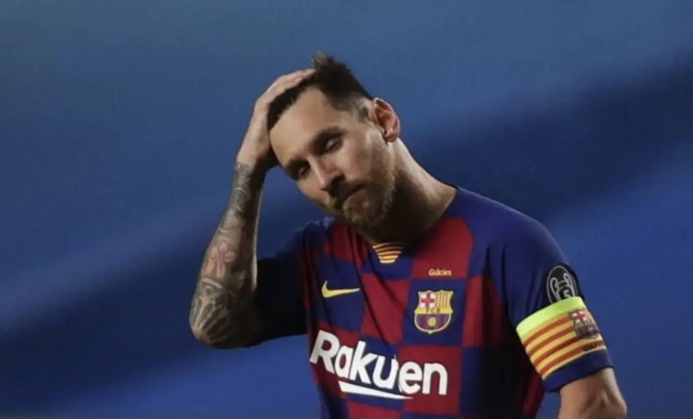 出战4场完成3场零封+两度扑点，迈尼昂当选米兰11月最佳球员（4战3零封两扑点，迈尼昂荣膺米兰11月最佳）