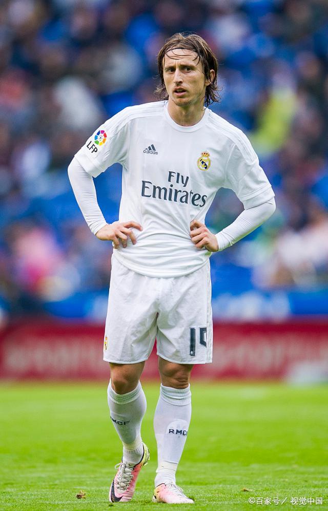 如何评价？小杨正负值全队第二，埃迪6失误赛季新高&6犯离场（赛后怎么看：小杨+／-全队第二，埃迪6失误创季新高并6犯毕业）