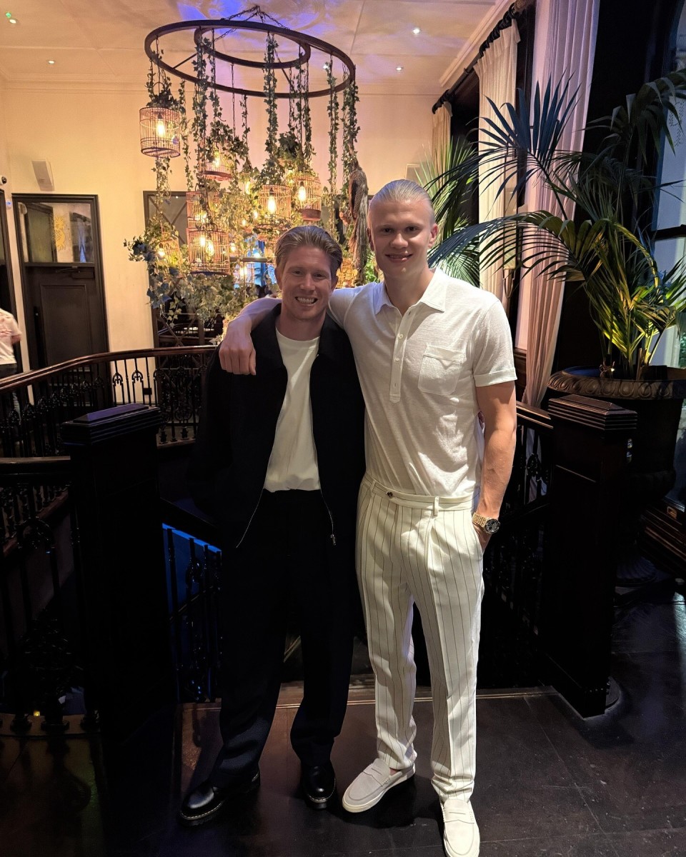 意甲裁判指派员罗基：霍伊伦应该因为肘击对手被罚下（意甲裁判主管罗基：霍伊伦肘击对手本应被红牌罚下）